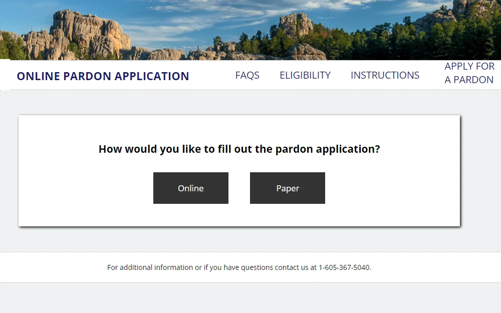 A screenshot showing the State of Dakota's Executive Clemency – Pardon page showing that one can fill out the pardon application either online or on paper. 